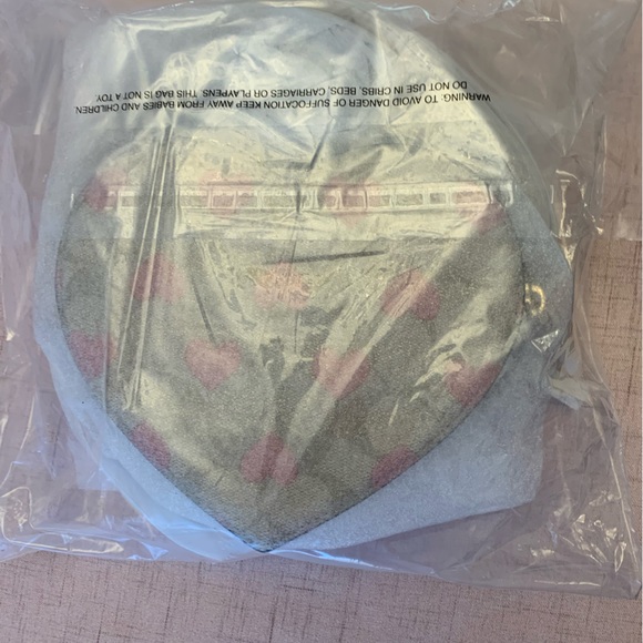 đź’•Coach Heart Crossbody CP021 Signature Canvas Pink Heart Print Valentines Day - Picture 7 of 13